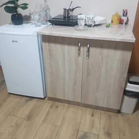 Aris Lux Apartment Nis Bagian luar foto